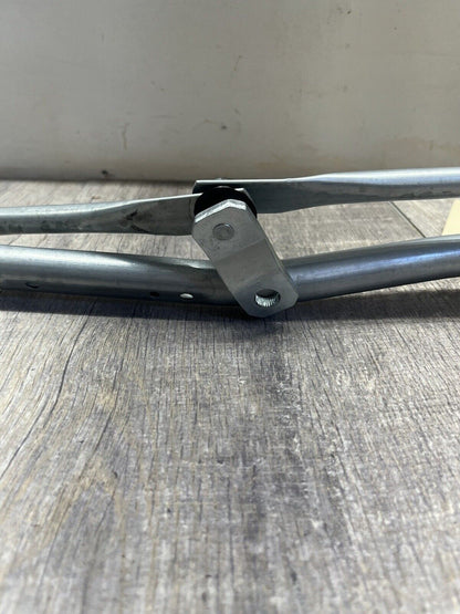 2012-15 Chevy Saturn Vue Captiva Sport Windshield Wiper Linkage