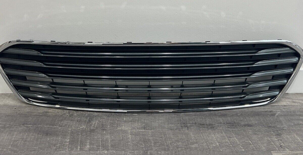 2013-15 Toyota Avalon Limited Front Bumper Lower Grille W/Chrome Trim