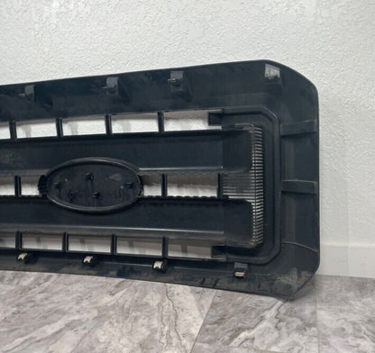 2011-16 Ford F250 F350 Front Radiator Grill Super Duty OEM