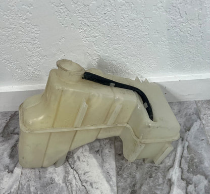 2005-10 Dodge Chrysler 300 Radiator Coolant Recovery Reservoir