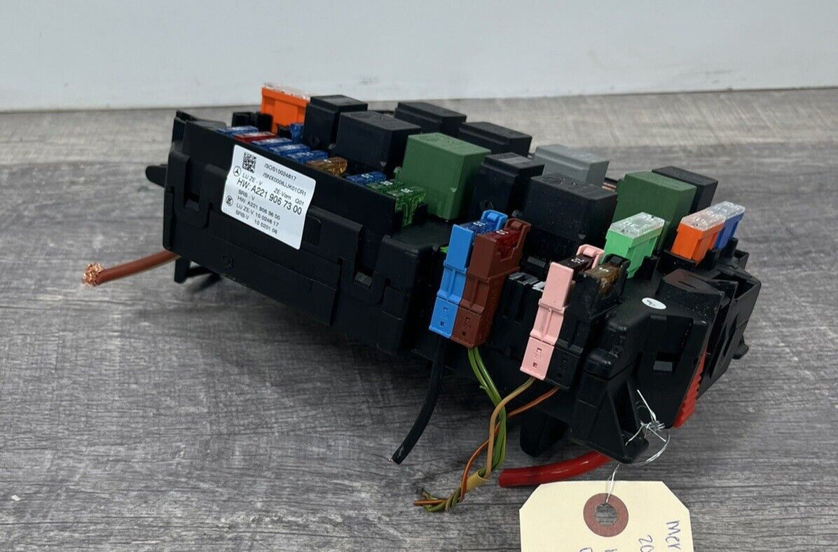 2007-09 Mercedes W221 S550 CL550 Front Fuse Relay Box SAM Control Assembly OEM