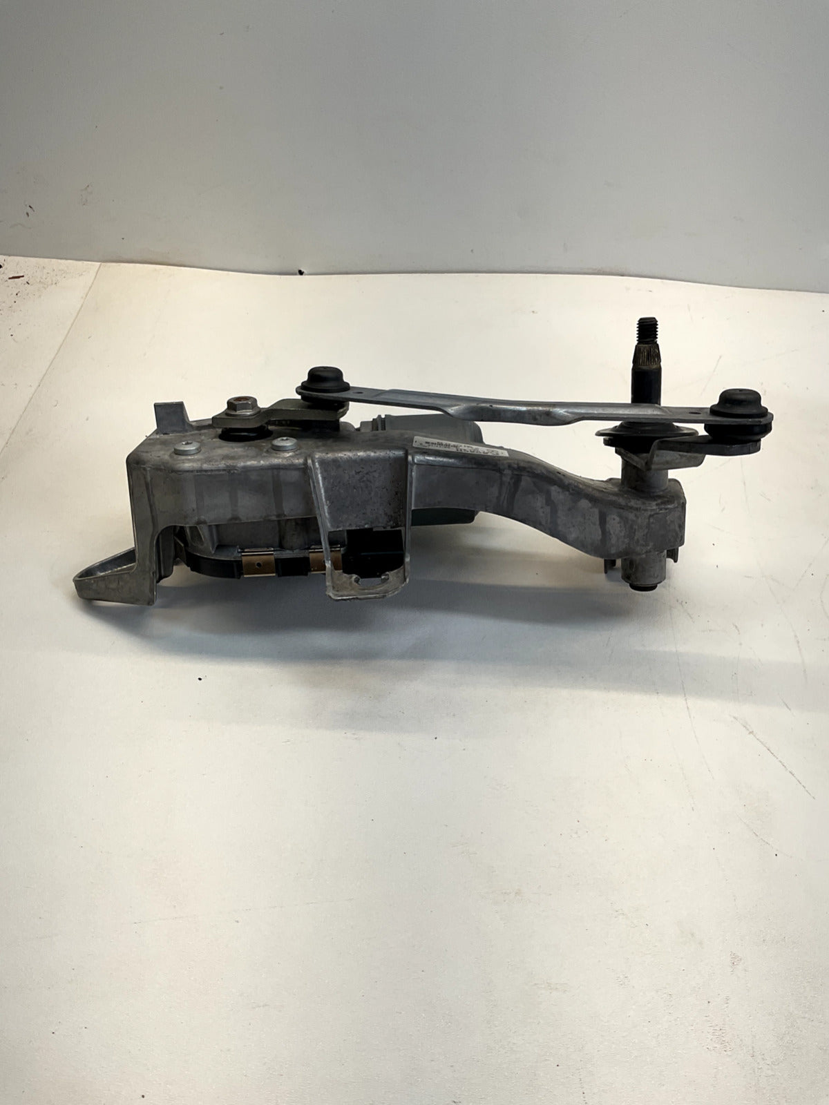 2007-14 Mercedes W221 S600 S550 Front Left Side Windshield Wiper Motor OEM