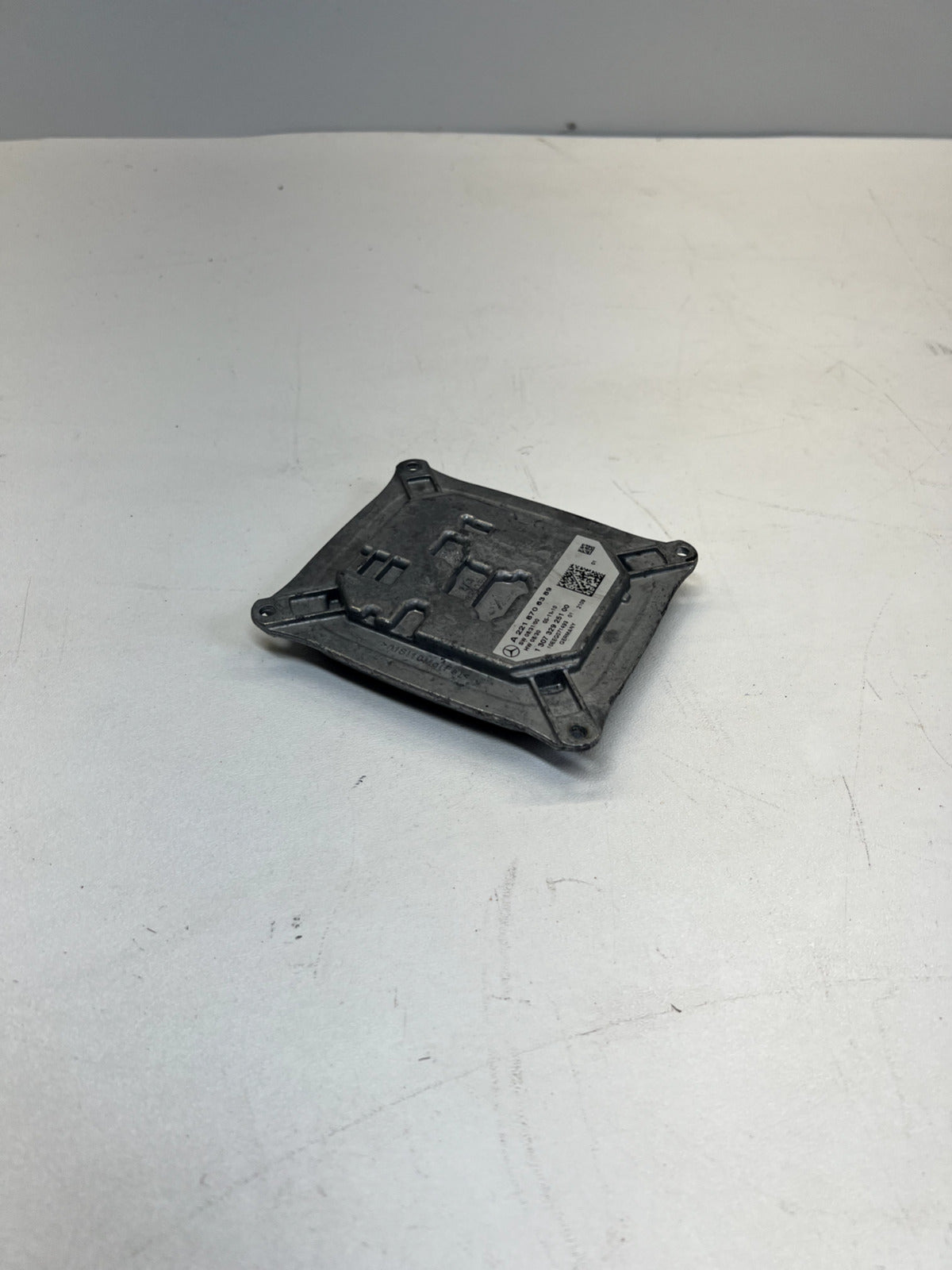 2014 Mercedes S550 CL550 LED Headlight Voltage Regulator Ballast Module OEM