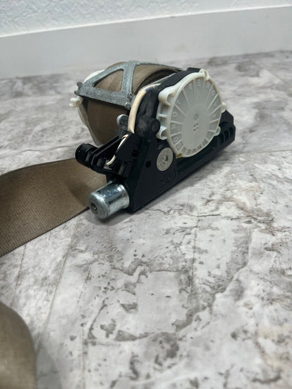 2007-15 Audi Q7 Front Right Seat Belt Retractor OEM