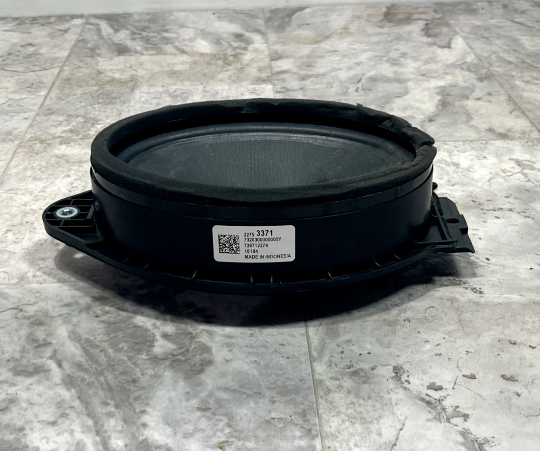 2014-19 Silverado Sierra Front Left or Right Door Speaker 1500 GM OEM