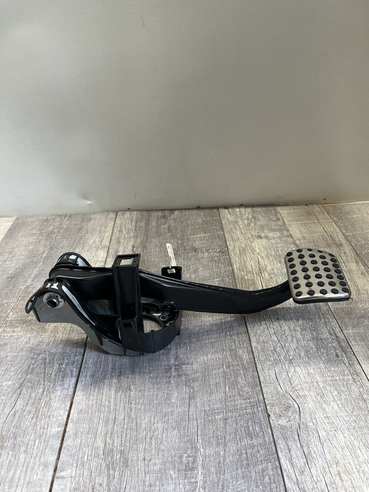 2008-14 Mercedes W204 C300 Brake Stop Pedal Assembly OEM