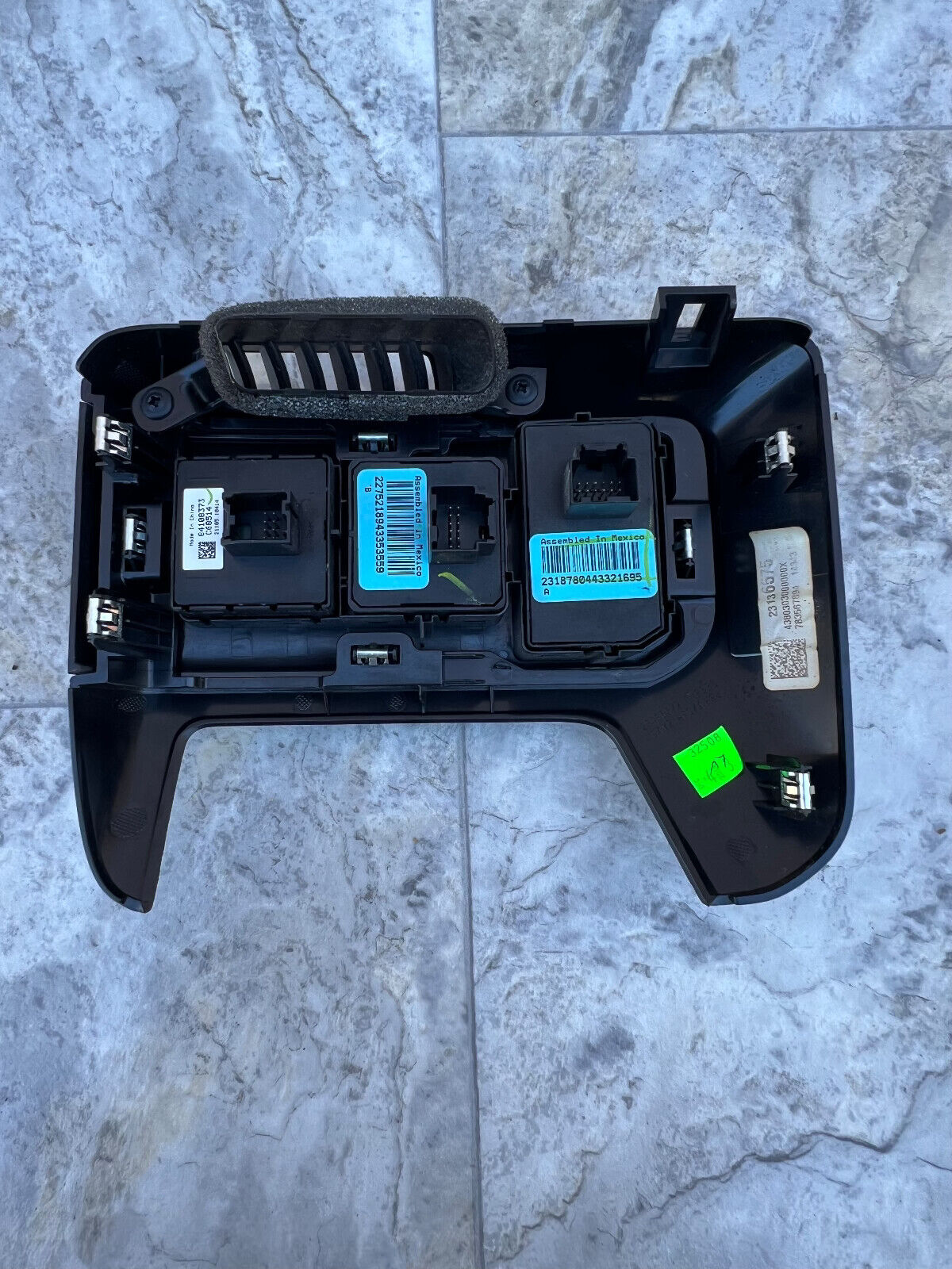 2014-19 Chevy Silverado Front Center Dash Headlight Control Switch OEM