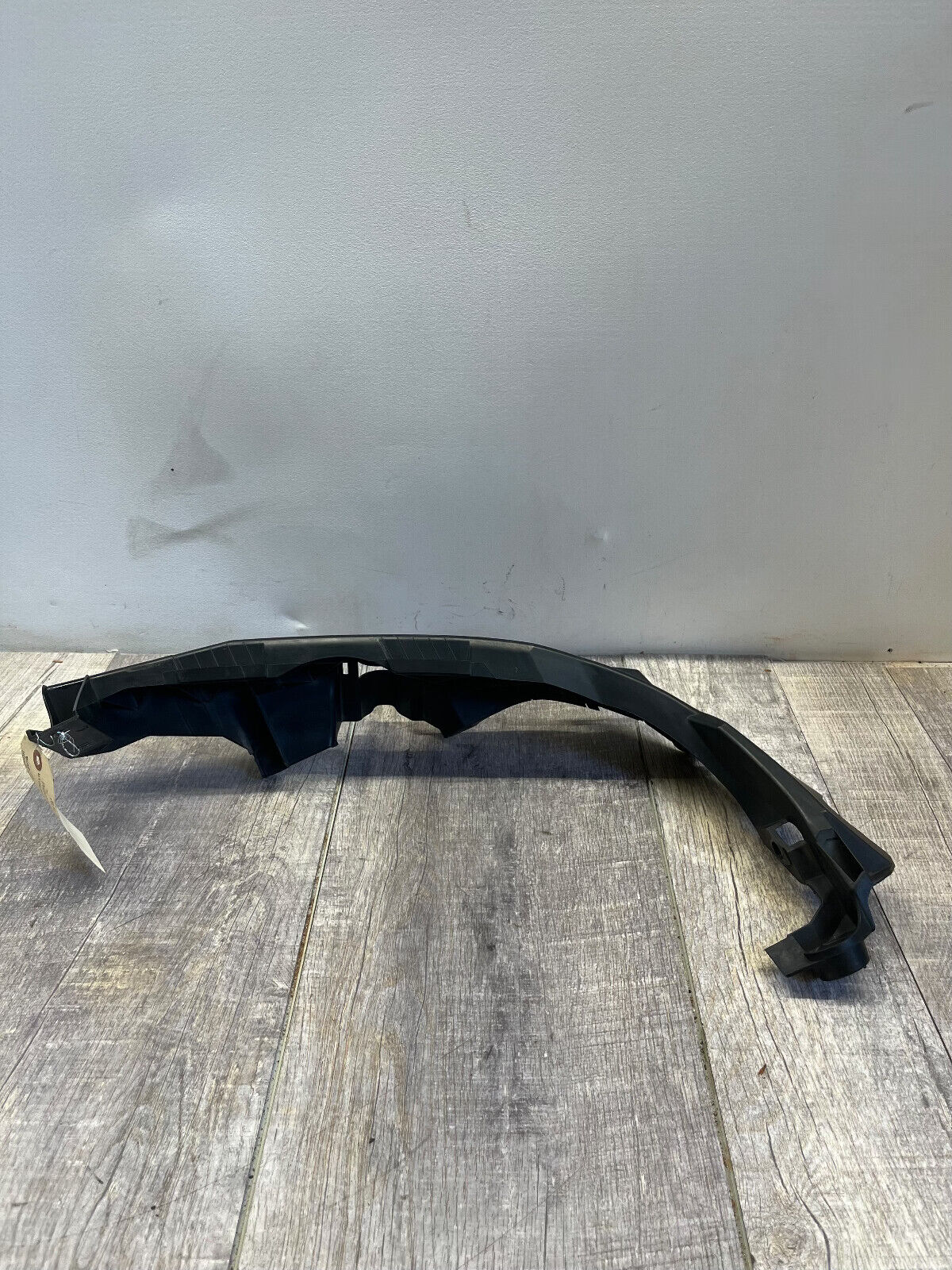 2009-12 BMW E90 328i 335i Right Headlight Carrier Support Mount Bracket OEM