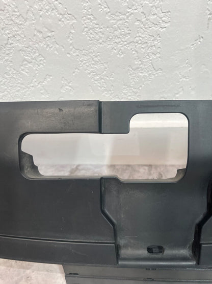 2007-15 Audi Q7 Front Engine Motor Upper Core Radiator Support Cover Panel OEM