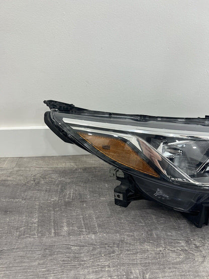 2020-21 Nissan Sentra Right Passenger Side Headlight Halogen OEM