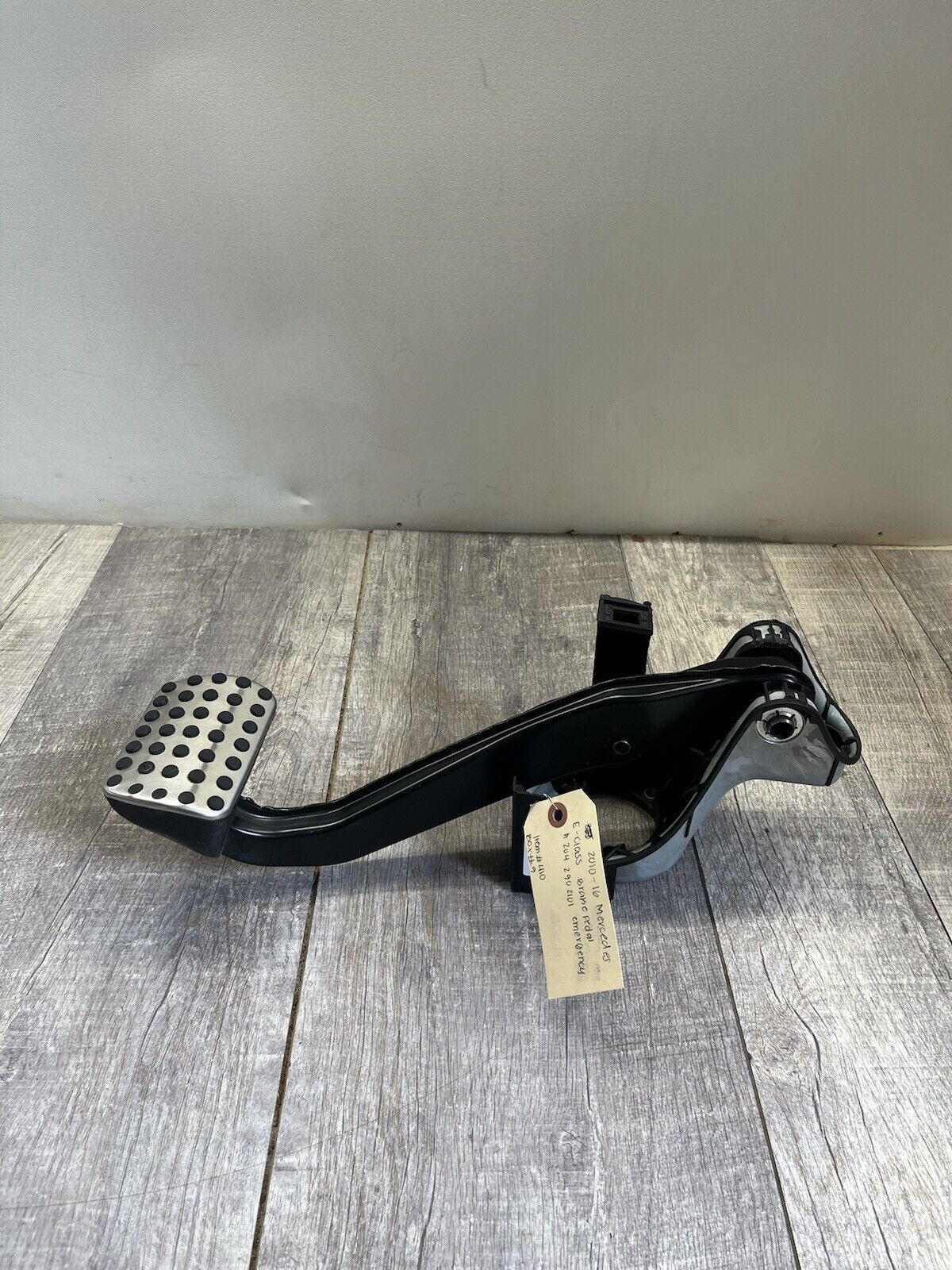 2008-14 Mercedes W204 C300 Brake Stop Pedal Assembly OEM