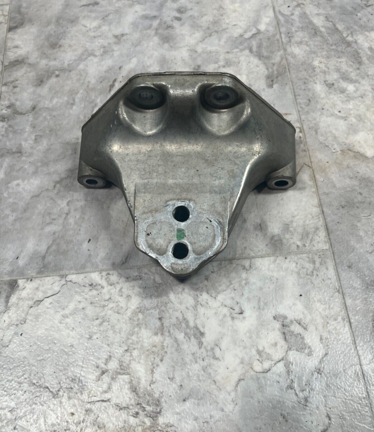 2007-15 Audi Q7 Transmission Transfer Mount Bracket