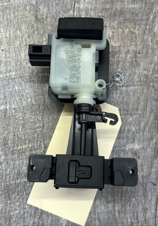 2007-13 Mercedes W216 S550 S600 CL550 Fuel Door Release Actuator OEM