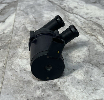 2007-15 Audi Q7 Engine Auxiliary Water Pump OEM