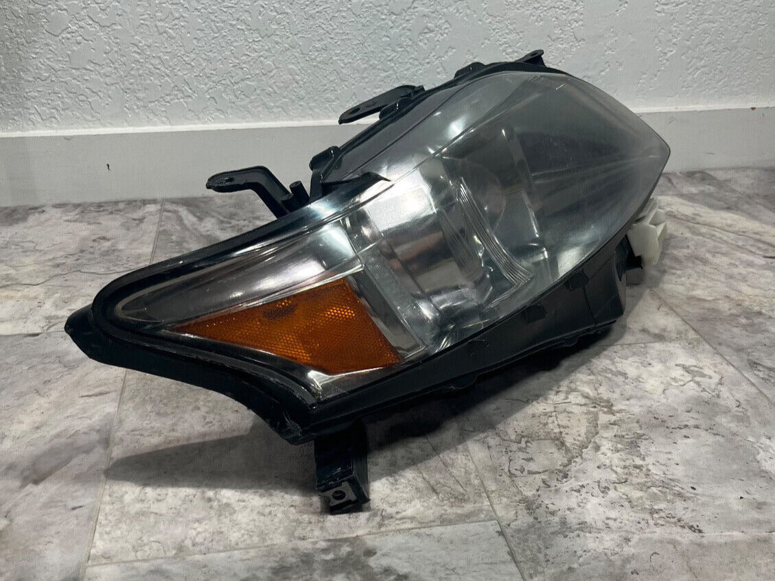 2010-12 Lexus RX 350 Front Right Side HID Hadlight DAMAGED