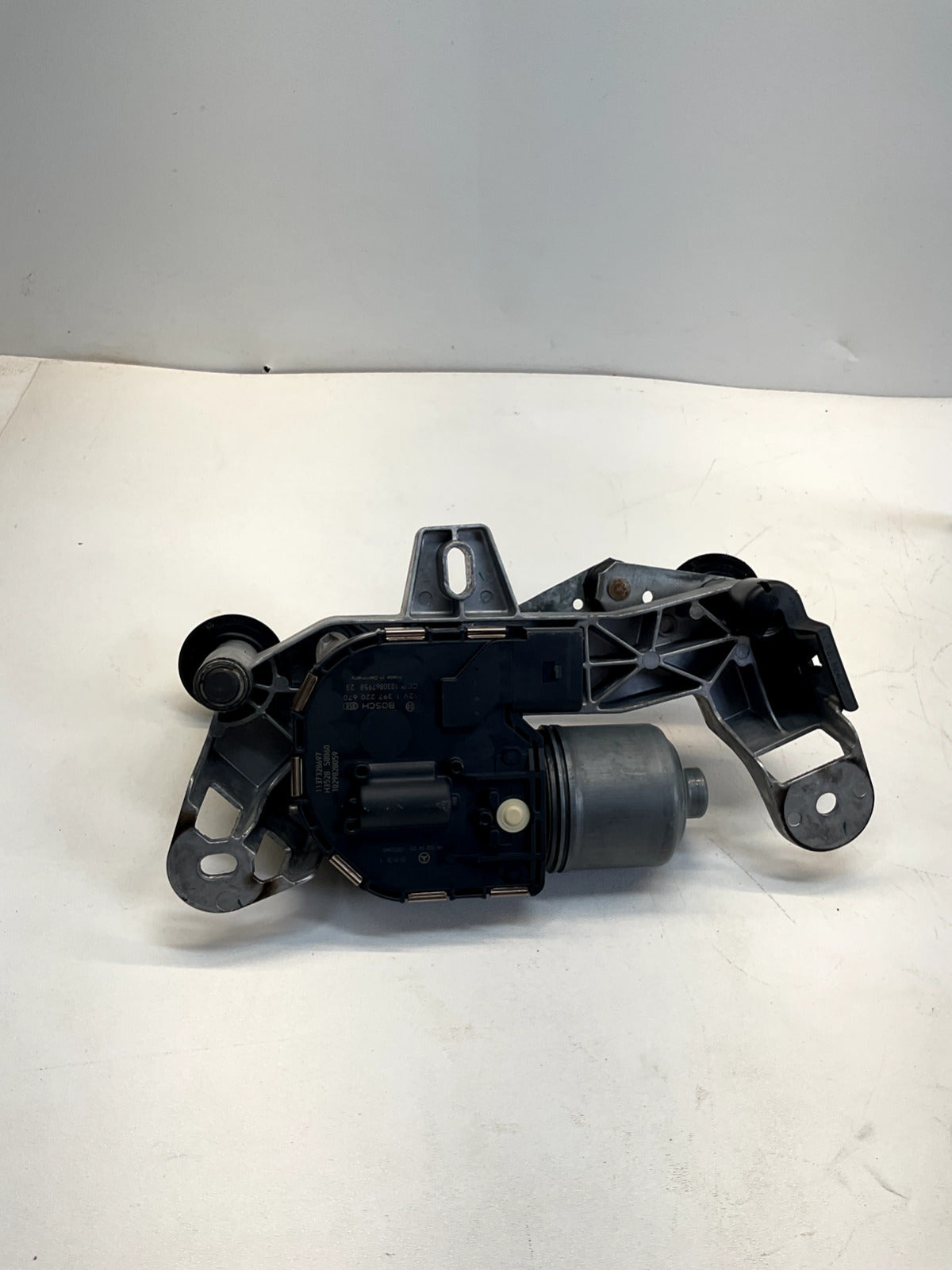 2007-14 Mercedes W221 S550 Right Windshield Wiper Motor  OEM