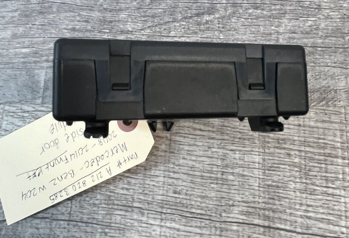 2008-14 Mercedes W204 C300 C350 Front Left Driver Side Door Control Module OEM