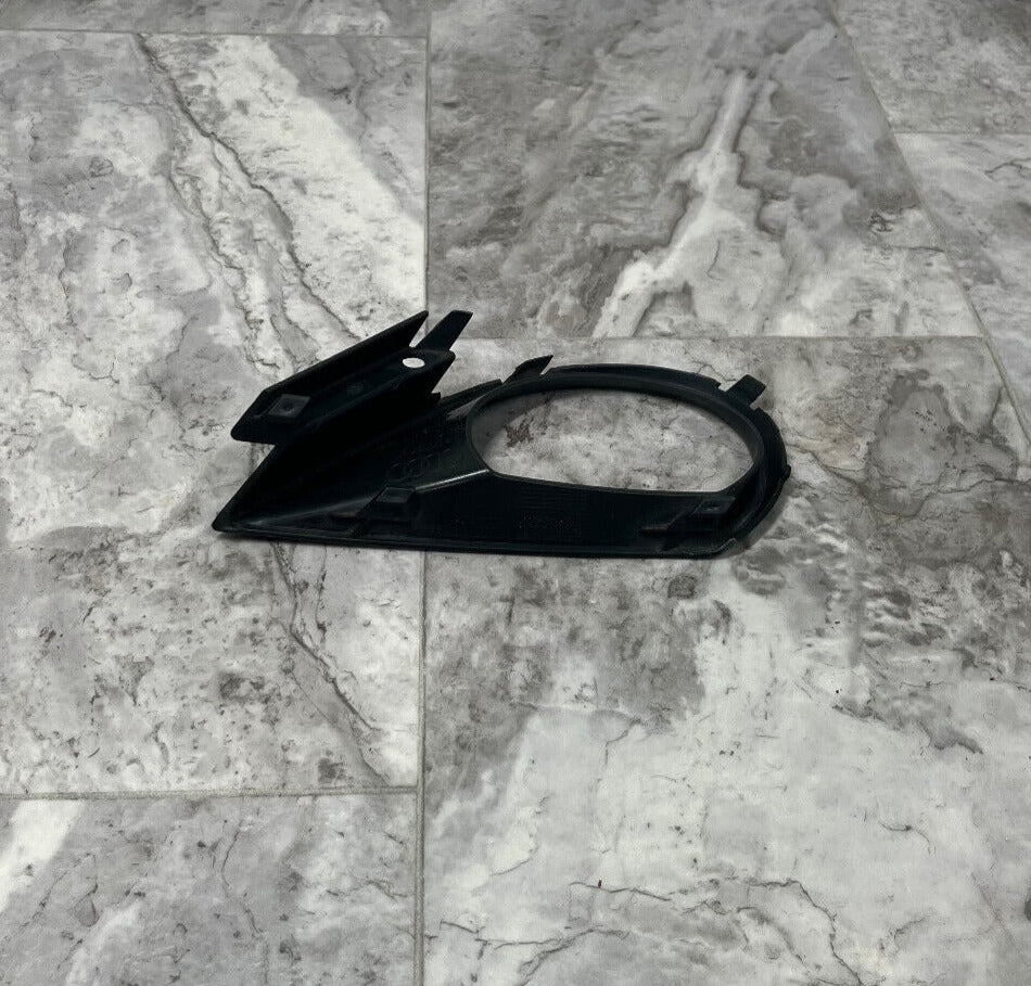 2010-15 Audi Q7 Left Fog Light Grille Trim Cover OEM