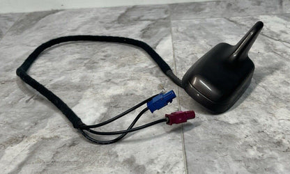 2007-09 Audi Q7 Rear Roof Mounted Radio Shark Fin Antenna OEM