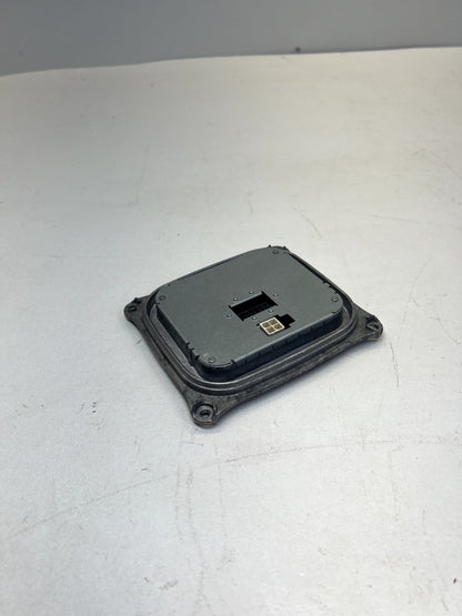 2014 Mercedes S550 CL550 LED Headlight Voltage Regulator Ballast Module OEM