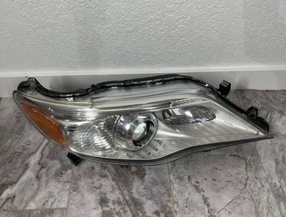2011-12 Toyota Avalon Right Passenger Side Headlight Halogen OEM