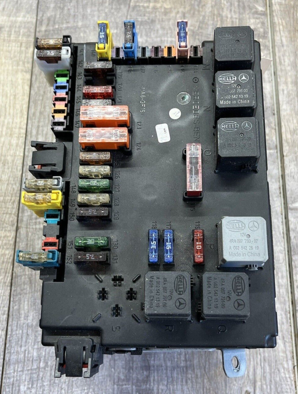 2010-13 Mercedes W221 S550 S63 AMG Rear Sam Fuse Box Relay Module Control OEM