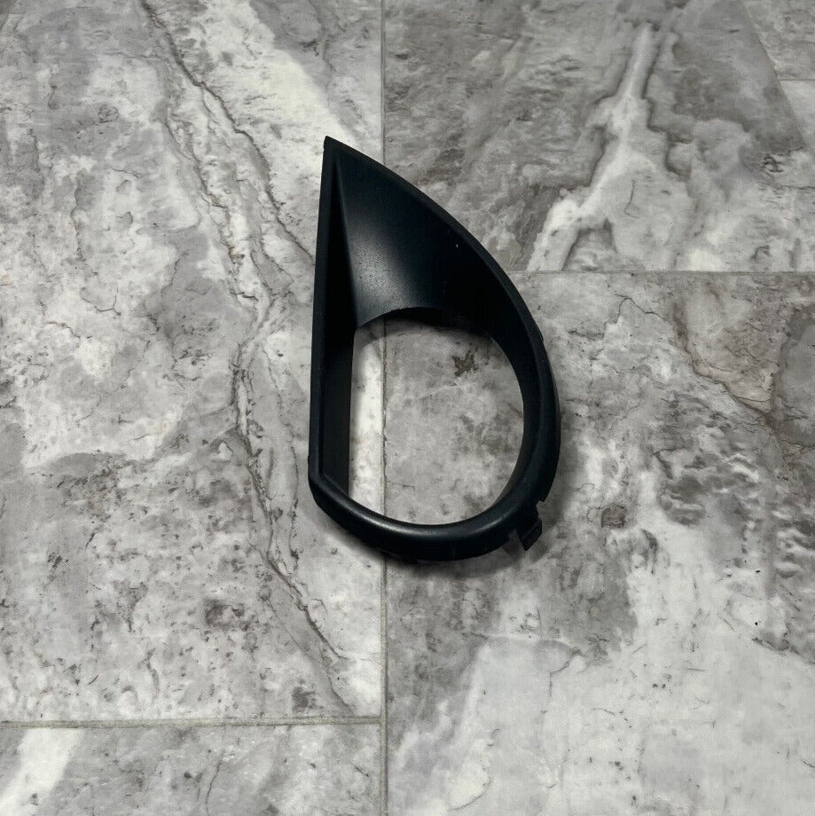 2010-15 Audi Q7 Right Fog Light Grille Trim Cover OEM