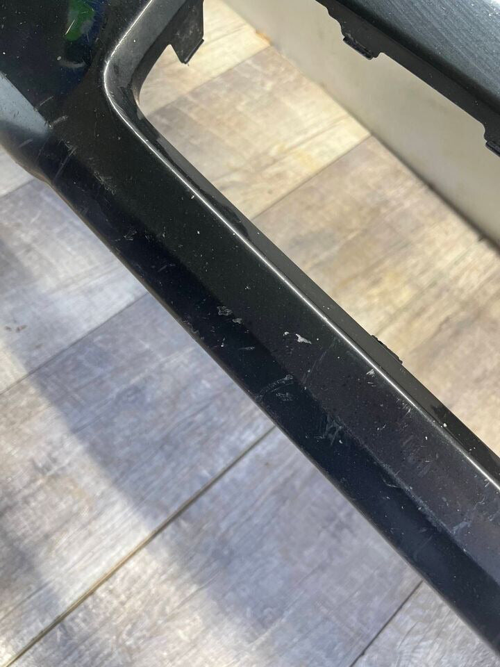 2009-10 Pontiac Vibe Front Bumper Cover OEM