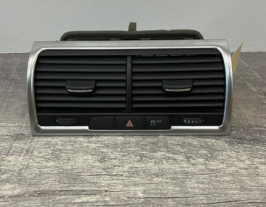 2007-15 Audi Q7 Front Center Dash Heater AC Air Vent Outlet Grill OEM