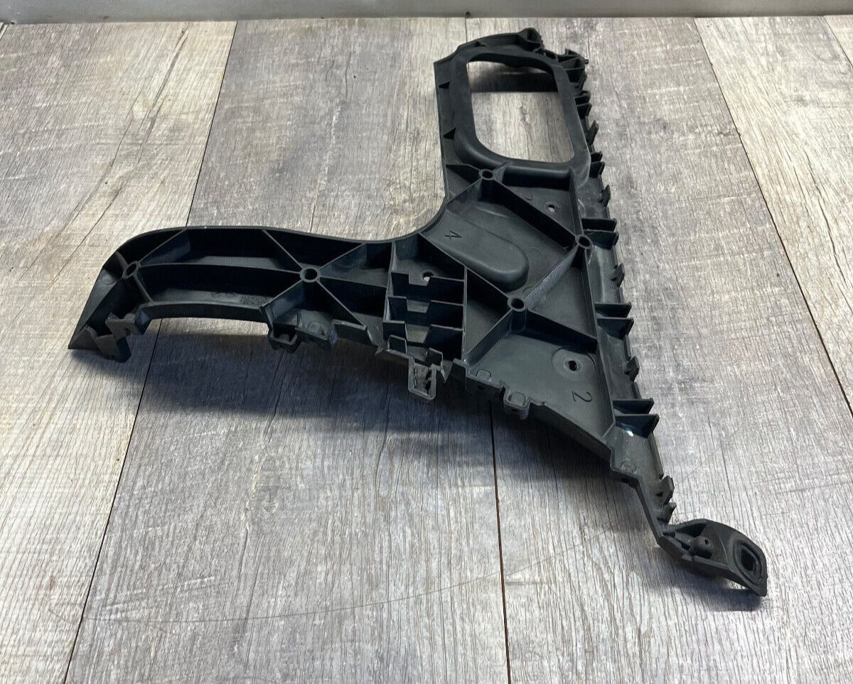 2007-15 Audi Q7 Rear Right Passenger Side Bumper Guide Bracket Support OEM