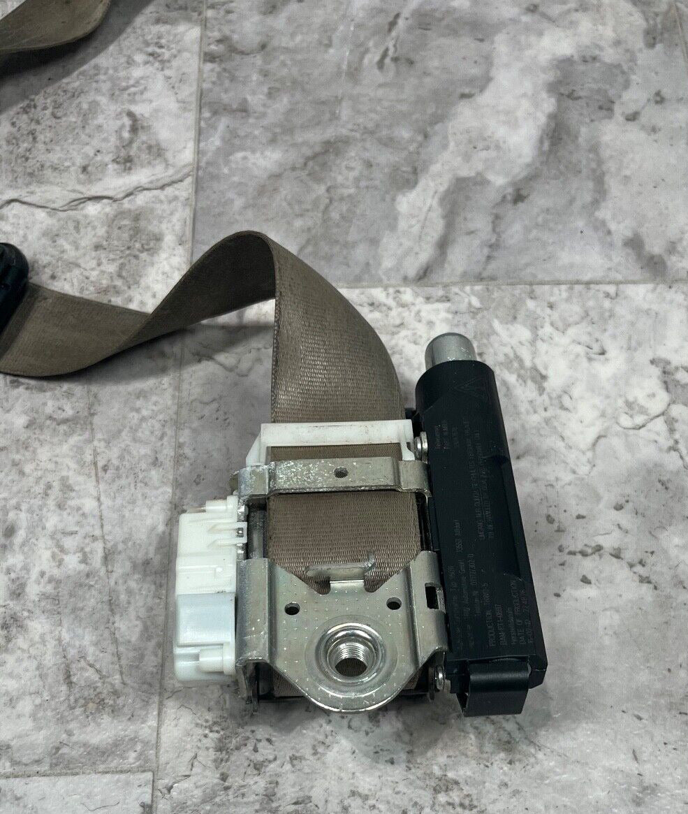 2007-15 Audi Q7 Front Left Seat Belt Retractor OEM