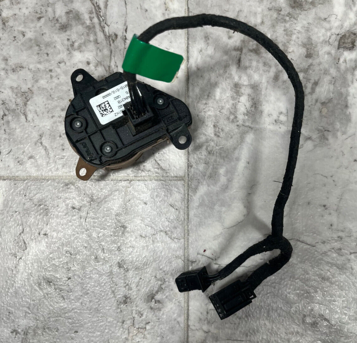 2010-13 Mercedes S550 Steering Wheel Control Switch Button Multi Switch