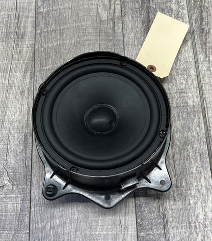 2010-13 Mercedes W221 S400 S550 Rear Left / Right Door Loud Speaker