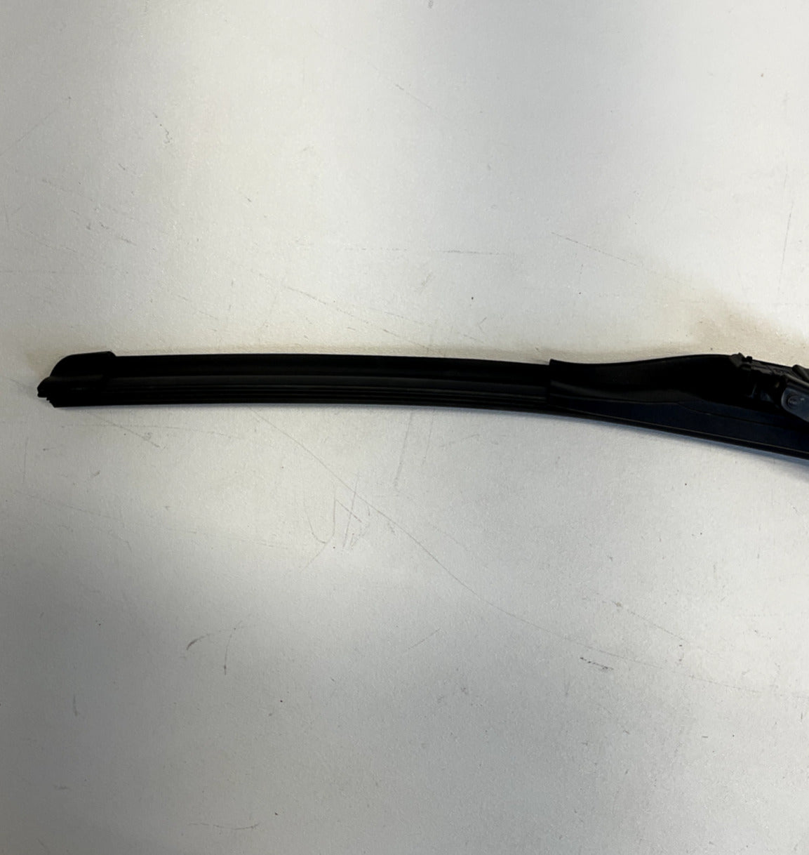 2008-14 Mercedes Ben W204 C300 Left Side Wiper Arm Cleaner Windshield OEM