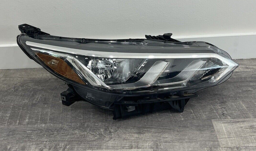 2020-21 Nissan Sentra Right Passenger Side Headlight Halogen OEM