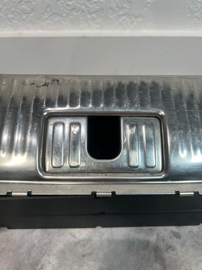 2007-15 Audi Q7 Rear Trunk Sill Scuff Plate Trim Cover Panel Molding OEM