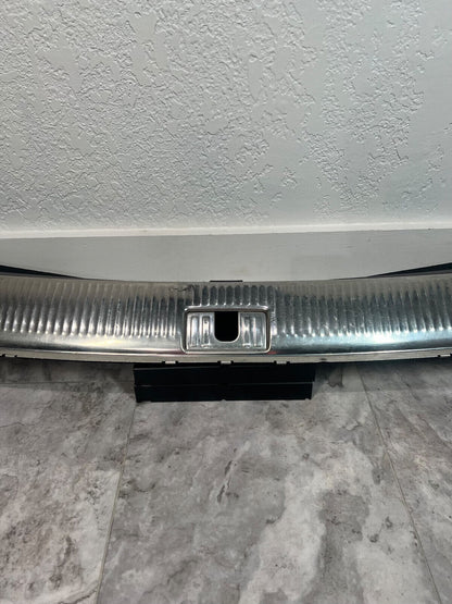 2007-15 Audi Q7 Rear Trunk Sill Scuff Plate Trim Cover Panel Molding OEM