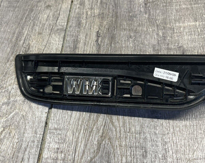 2007-11 BMW E90 E91 328i Rear Right Passenger Side Door Scuff Tread Plate OEM