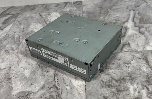 2012-17 Audi Q7 Trunk Mounted Satellite Radio Receiver OEM