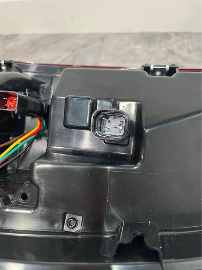 2013-18 Dodge Ram 1500 2500 3500 Rear Left Side Taillight Led