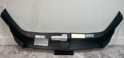 2007-15 Audi Q7 Front Engine Motor Upper Core Radiator Support Cover Panel OEM