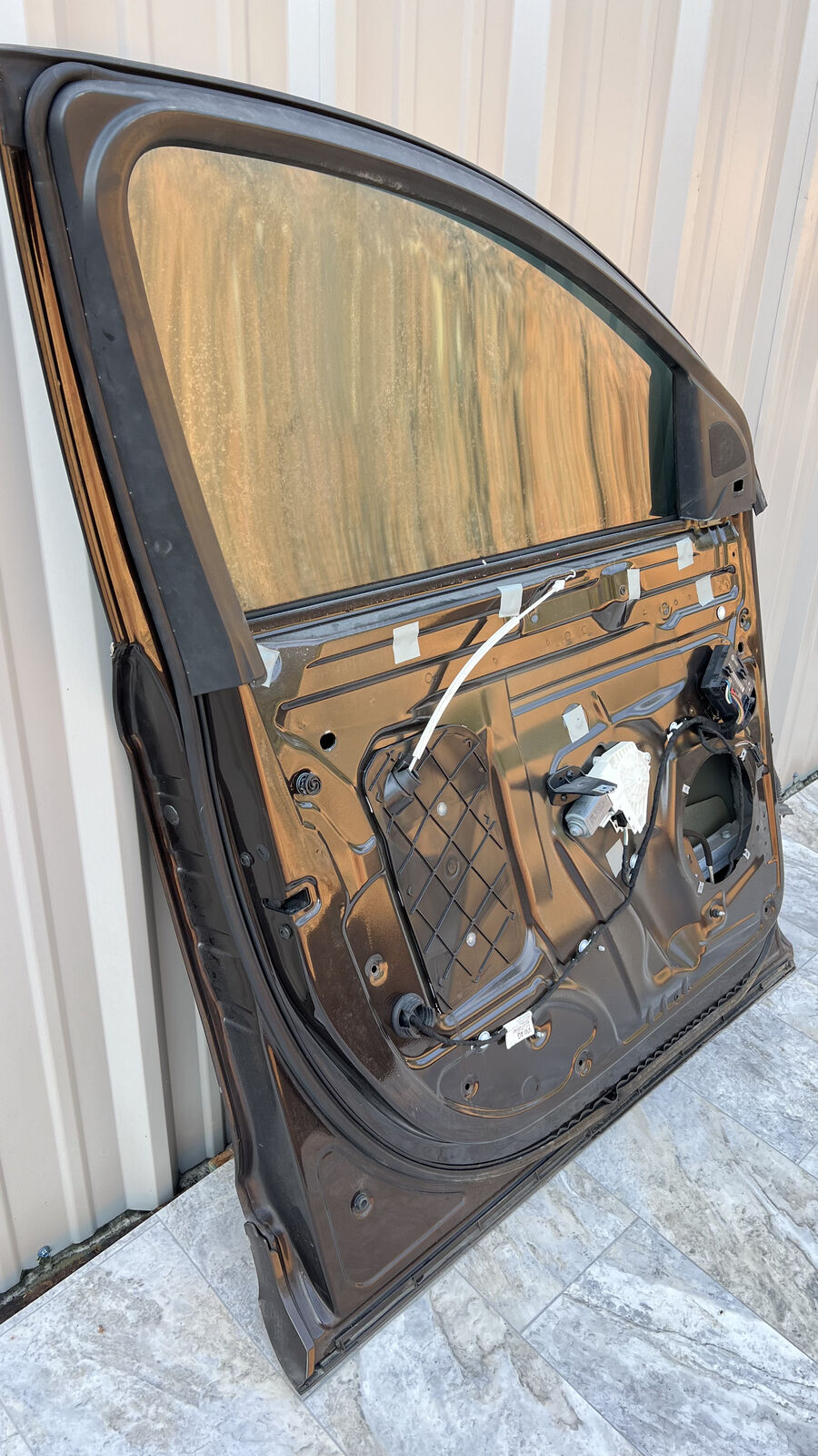 2007-15 Audi Q7 Front Left Driver Side Door Assembly OEM