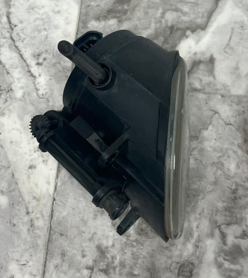2009-14 Audi A4 Front Right Side Fog Light Lamp OEM