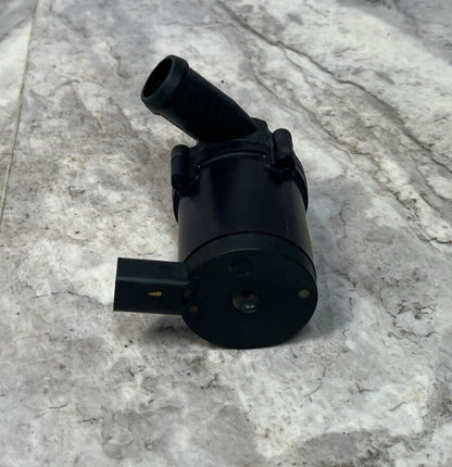 2007-15 Audi Q7 Engine Auxiliary Water Pump OEM