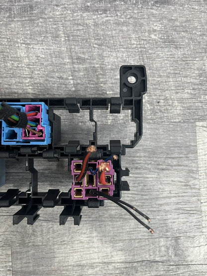 2005-08 Audi A6 Under Dash Fuse Relay Box OEM