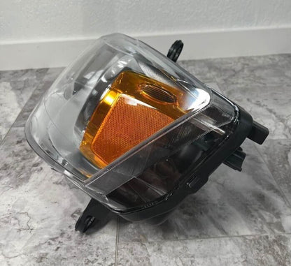 2008-16 Chrysler Town & Country Driver Left HID Xenon Headlight