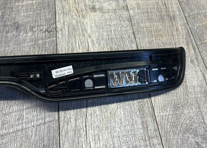 2007-11 BMW E90 E91 328i Rear Left Driver Side Door Scuff Tread Plate OEM