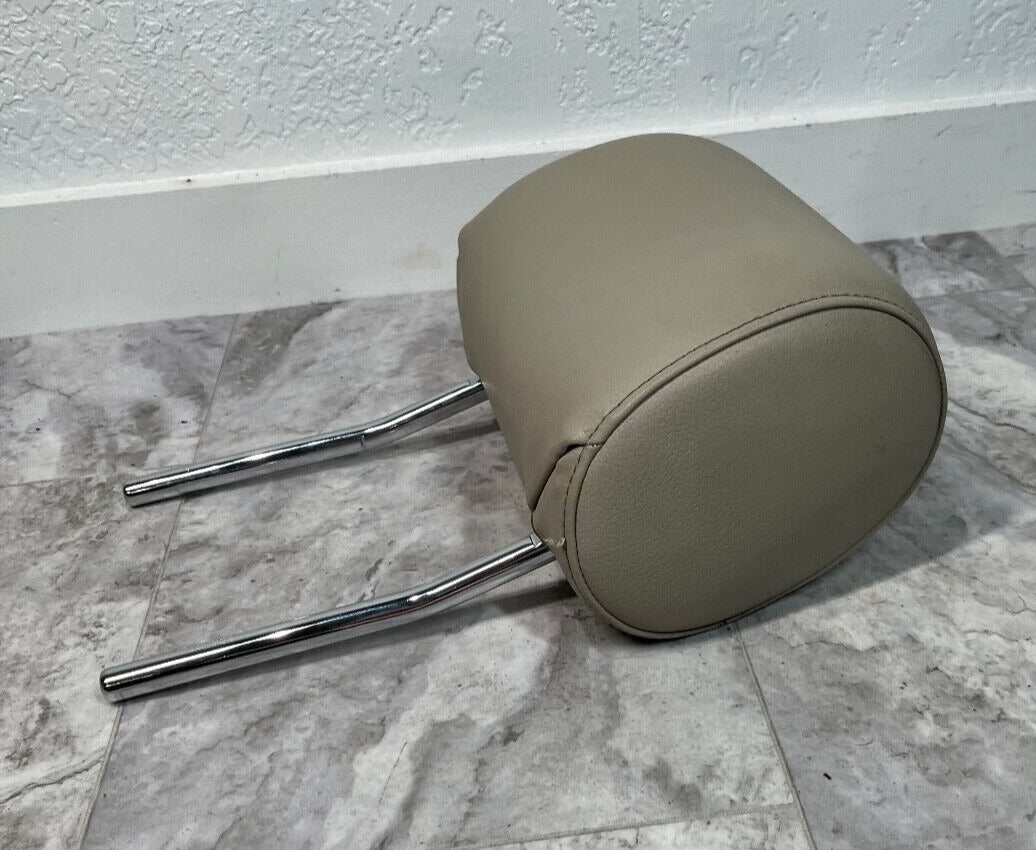 2007-15 Audi Q7 Front Right Passenger Headrest OEM