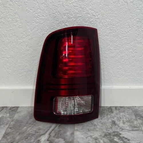 2013-18 Dodge Ram 1500 2500 3500 Rear Left Side Taillight Led