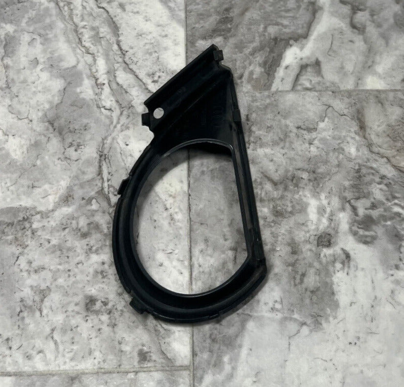 2010-15 Audi Q7 Right Fog Light Grille Trim Cover OEM